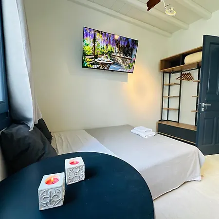 Traditional Mansion In Mykonos *